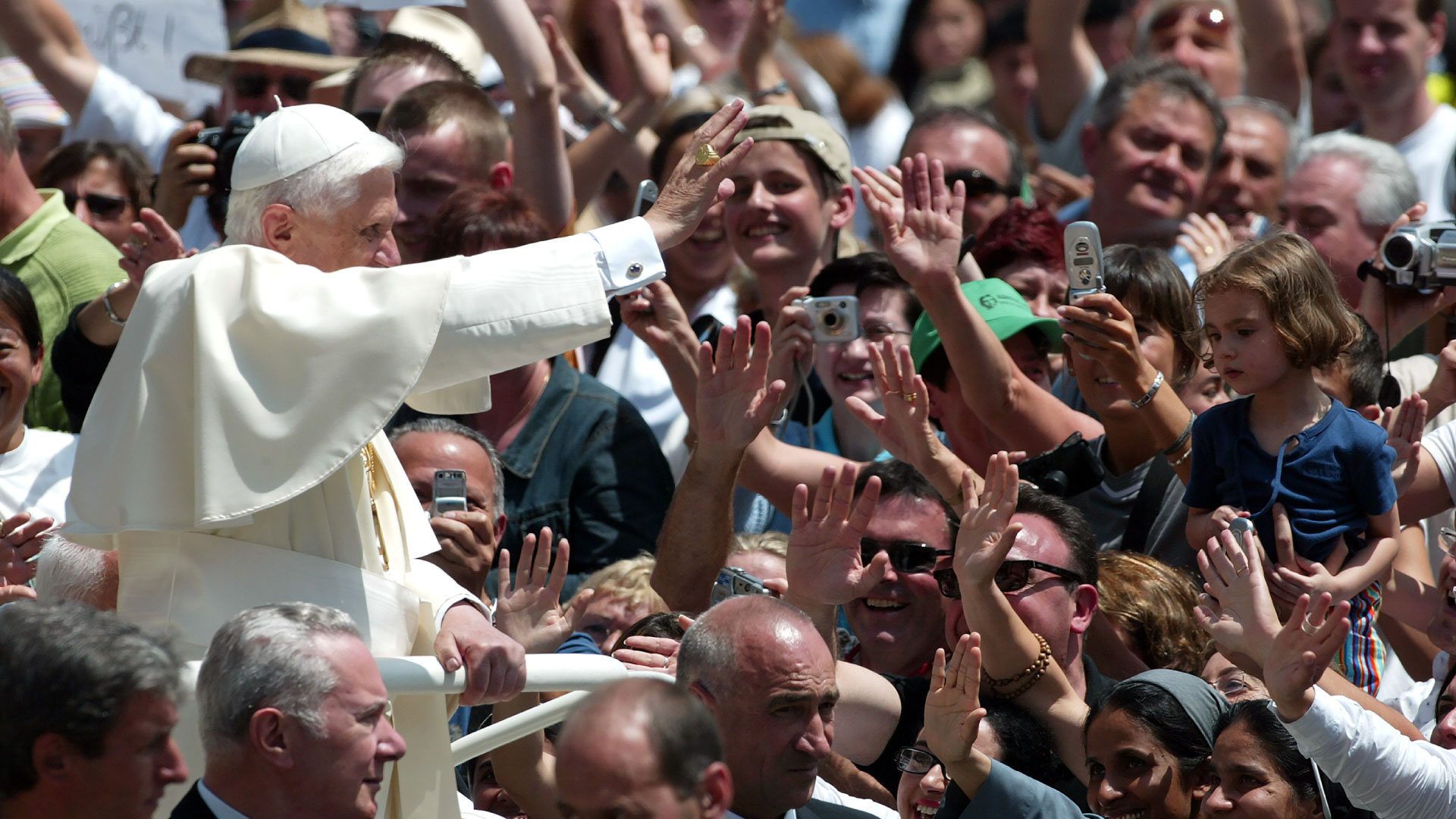 Cardinal Ratzinger, Conférence de carême, 8 avril 2001, Le rôle de l'Eglise dans notre modernité.